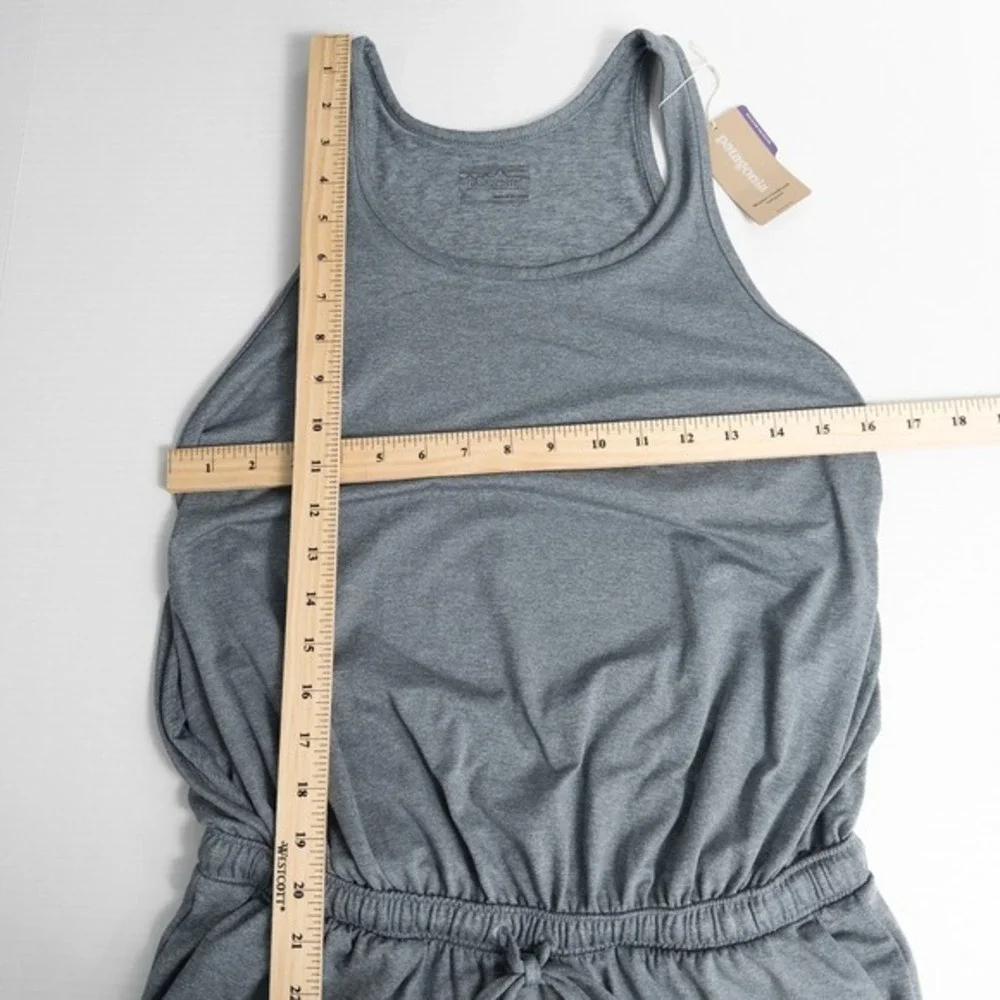 Patagonia Seabrook‎ Jumpsuit Womens Small Plume Grey Athleisure Minimalist 75105